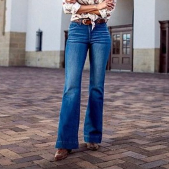 NWOT Wrangler Women's Retro High Rise Trouser Boot Flare Stretch Sz 31x36 - Picture 3 of 15